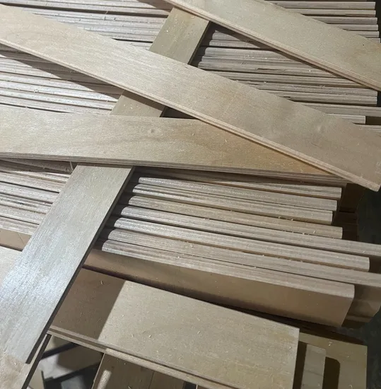 Listones de cama de álamo LVL con papel laminado y agujero